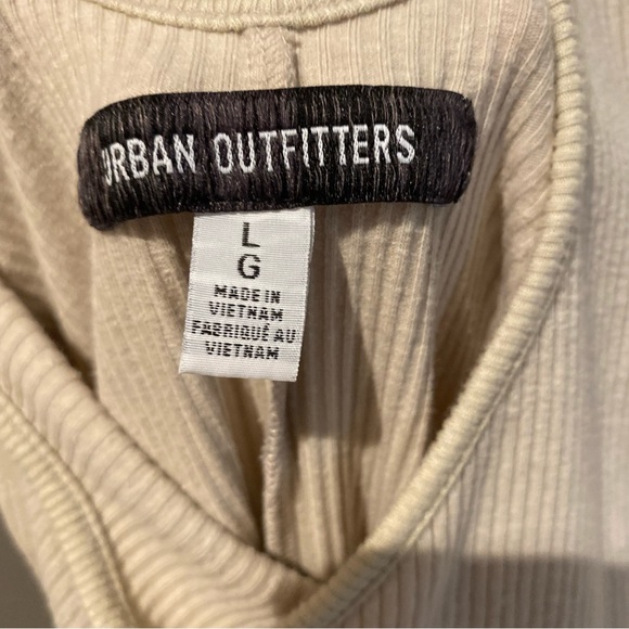 UO Veruca Knit Midi Dress - Picture 7 of 8